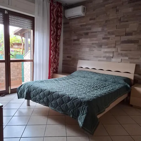 Green Acilia Apartment Rom